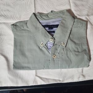 Tommy Hilfiger Green Striped Men's Shirt